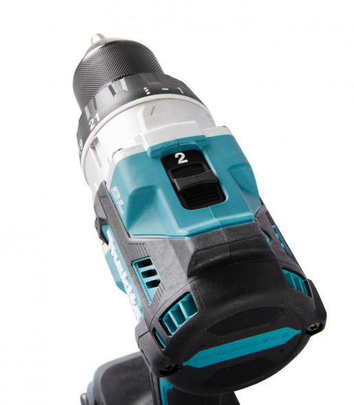 Аккумуляторная дрель-шуруповерт Makita DDF 486 RTE (DDF486RTE)