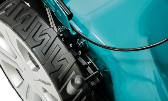 Газонокосилка бензиновая Makita PLM5113N2