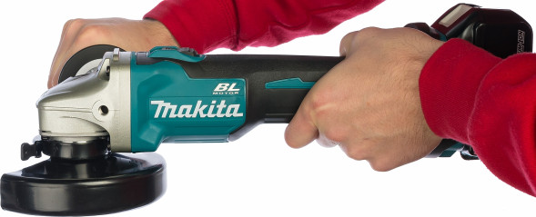 Аккумуляторная угловая шлифмашина Makita DGA504ZXC (199227-8)