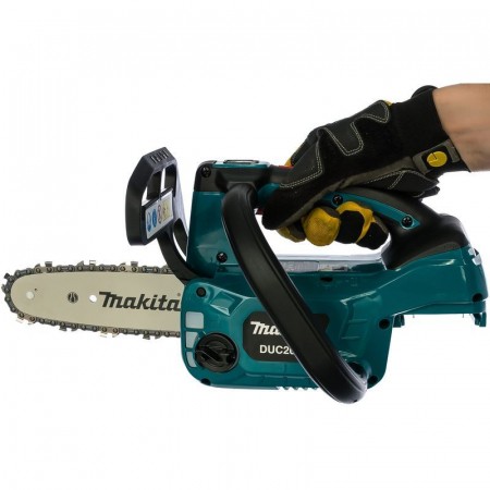 Аккумуляторная цепная пила 18V Makita DUC204SF (АКБ 3 Ач, ЗУ) 