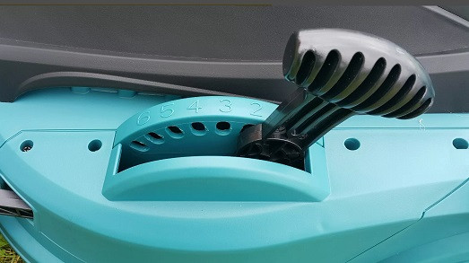 Газонокосилка электрическая Makita ELM3800