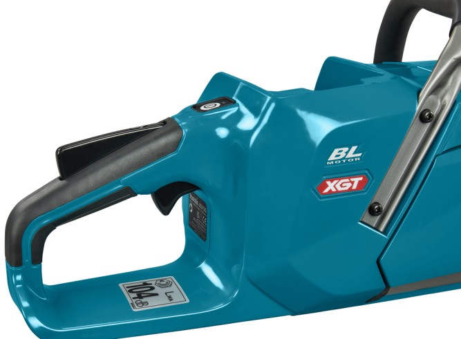 Аккумуляторная цепная пила 40v, шина 40см Makita UC012GZ (без АКБ и ЗУ)