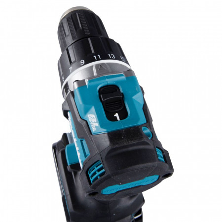 Аккумуляторная дрель-шуруповерт XGT Makita DF002GZ