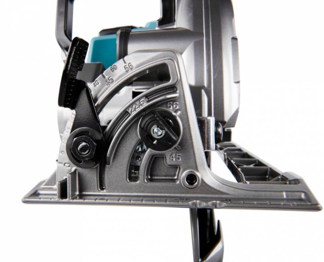 Аккумуляторная дисковая пила Makita XGT RS002GZ