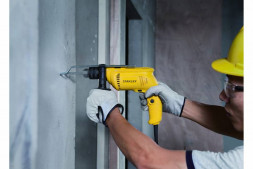 Дрель Stanley SDH600