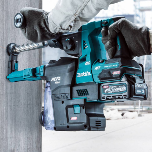 Аккумуляторный перфоратор XGT Makita HR001GZ