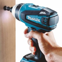 Аккумуляторный ударный шуруповерт Makita DTP141Z