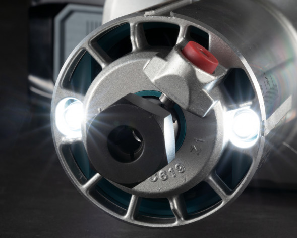 Аккумуляторный Фрезер Кромочный Makita RT001GZ19 